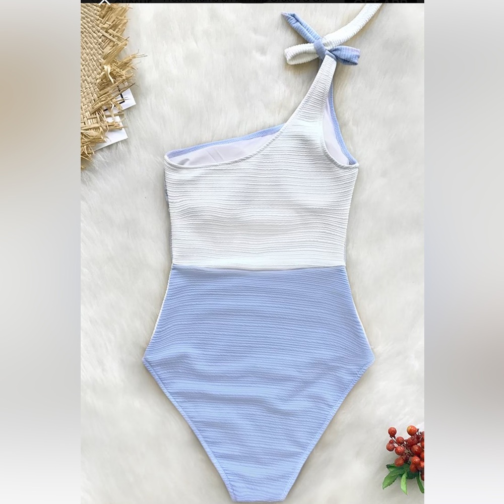 Cupshe Blue and White One Shoulder One-Piece Swimsuit - Picture 4 of 8